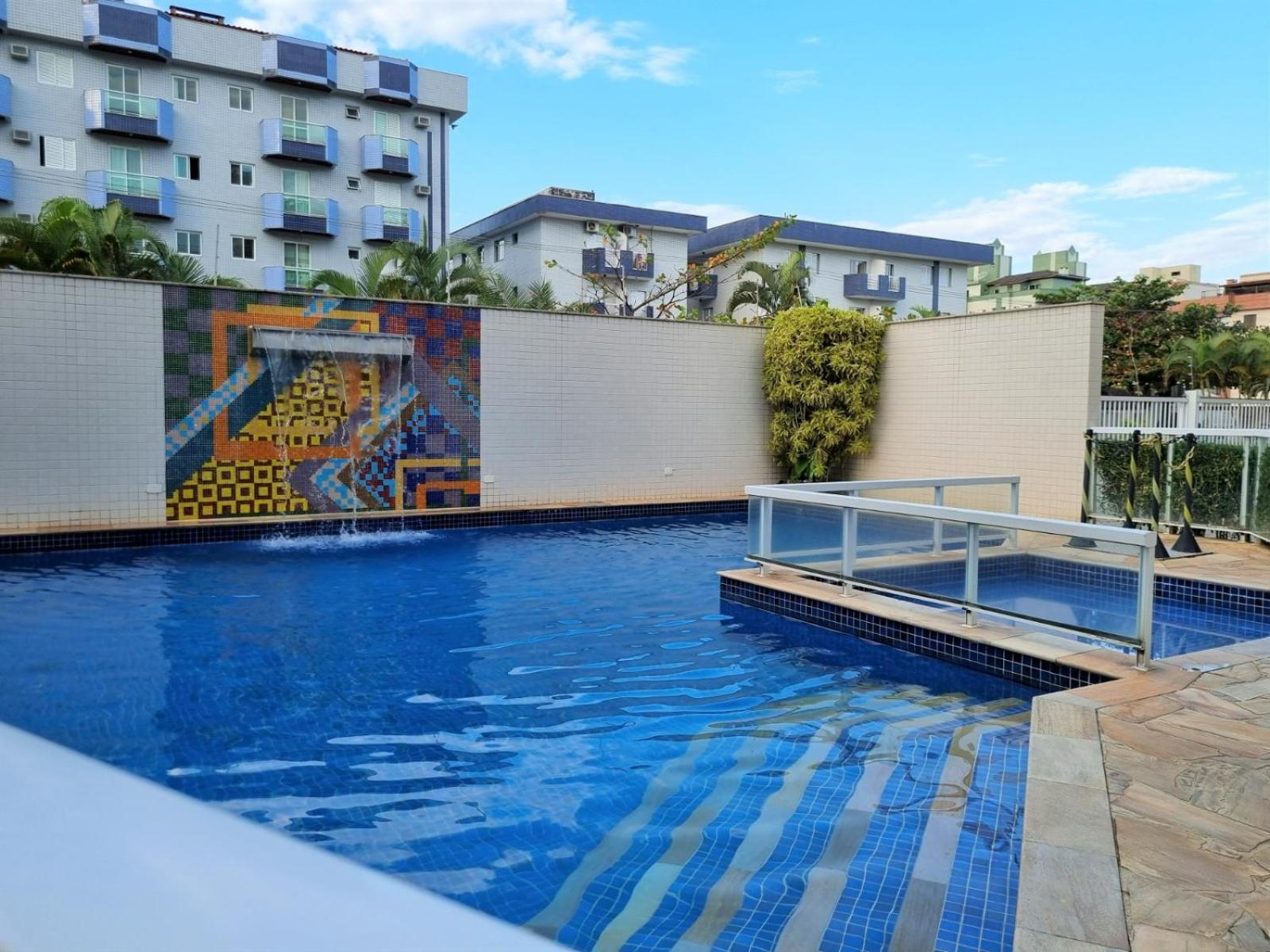 Apartamento Avenida Wilson Ubatuba Luaran gambar