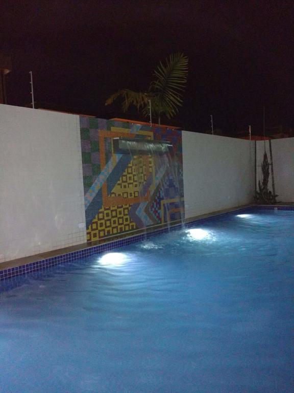 Apartamento Avenida Wilson Ubatuba Luaran gambar